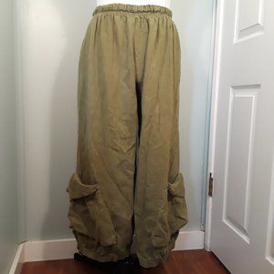 Dress To Kill Khaki pants